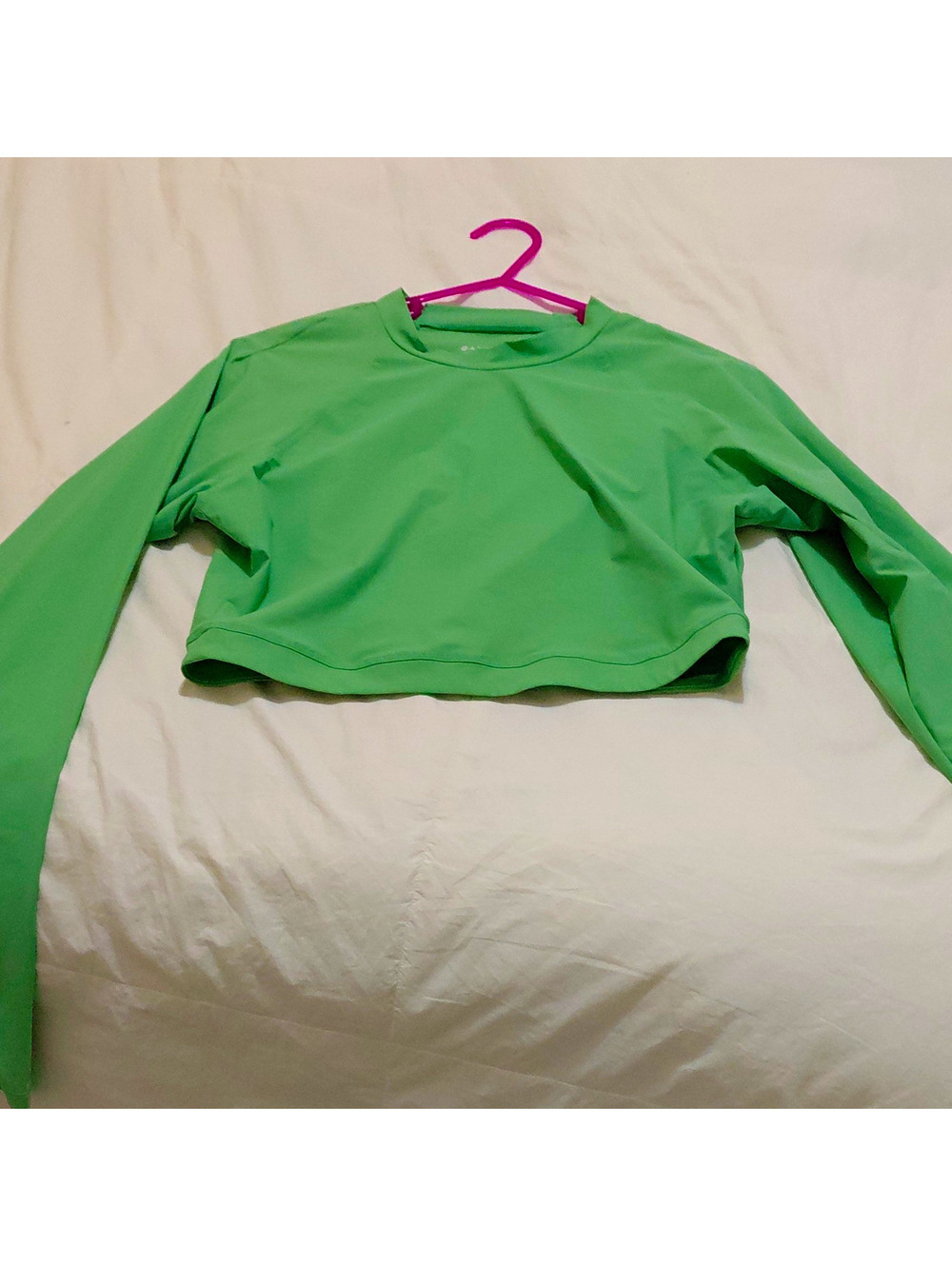 Athleta Women's Green Cropped Crew Neck Stretch Top Long Sleeve Sz M EUC #1033